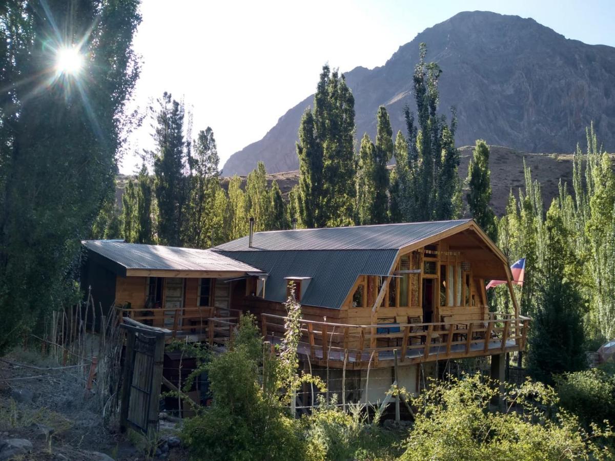 Hostal Crisol Refugio Lo Valdes Exterior foto