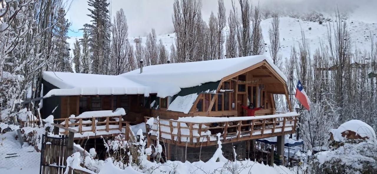 Hostal Crisol Refugio Lo Valdes Exterior foto