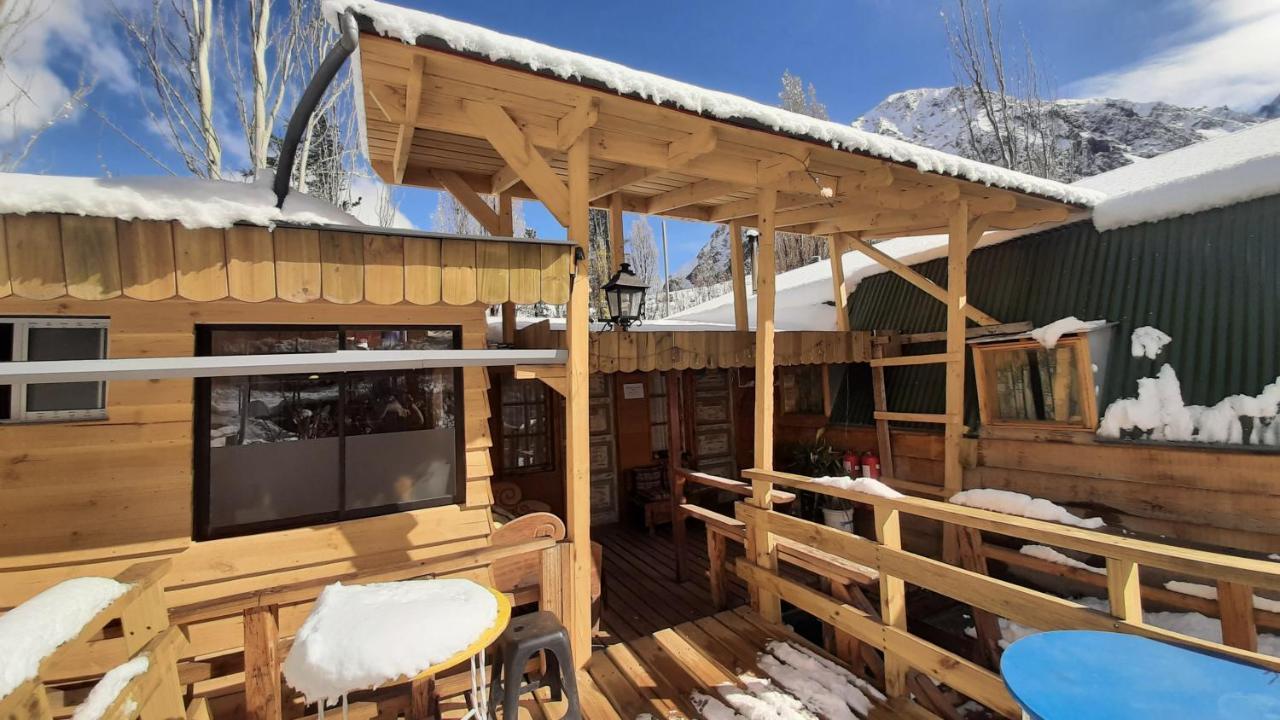 Hostal Crisol Refugio Lo Valdes Exterior foto